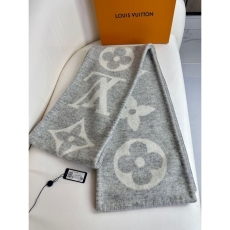 Louis Vuitton Scarf